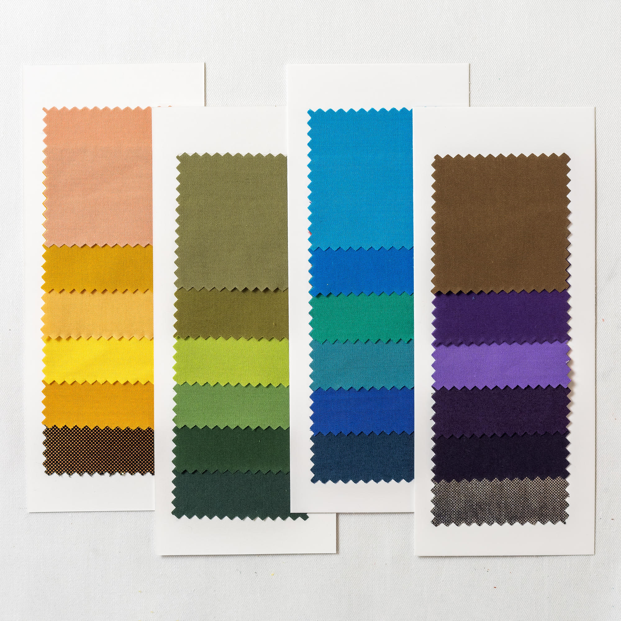 Deep Autumn Extended Seasonal Wallet first palette