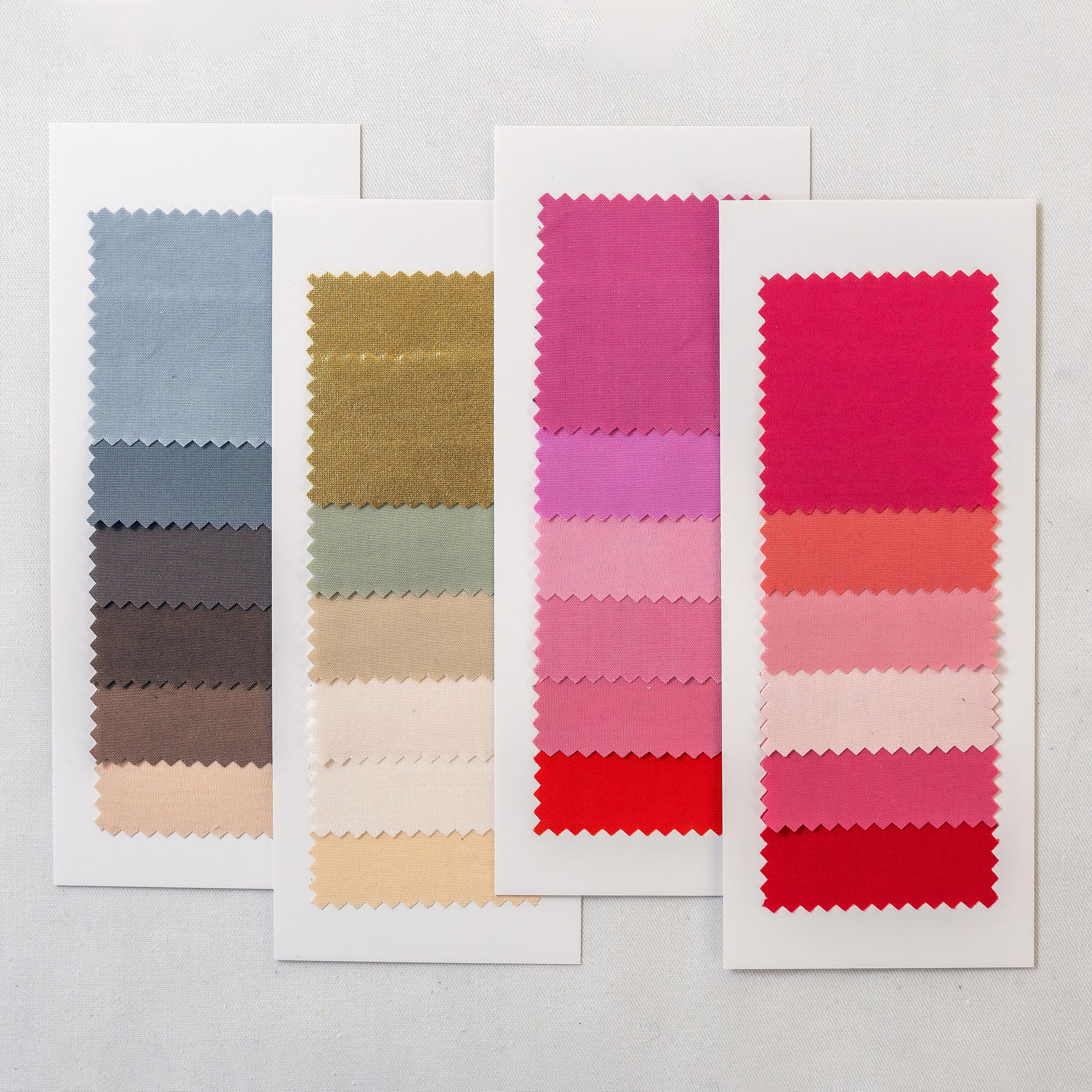 Light Summer Extended Seasonal Wallet second palette