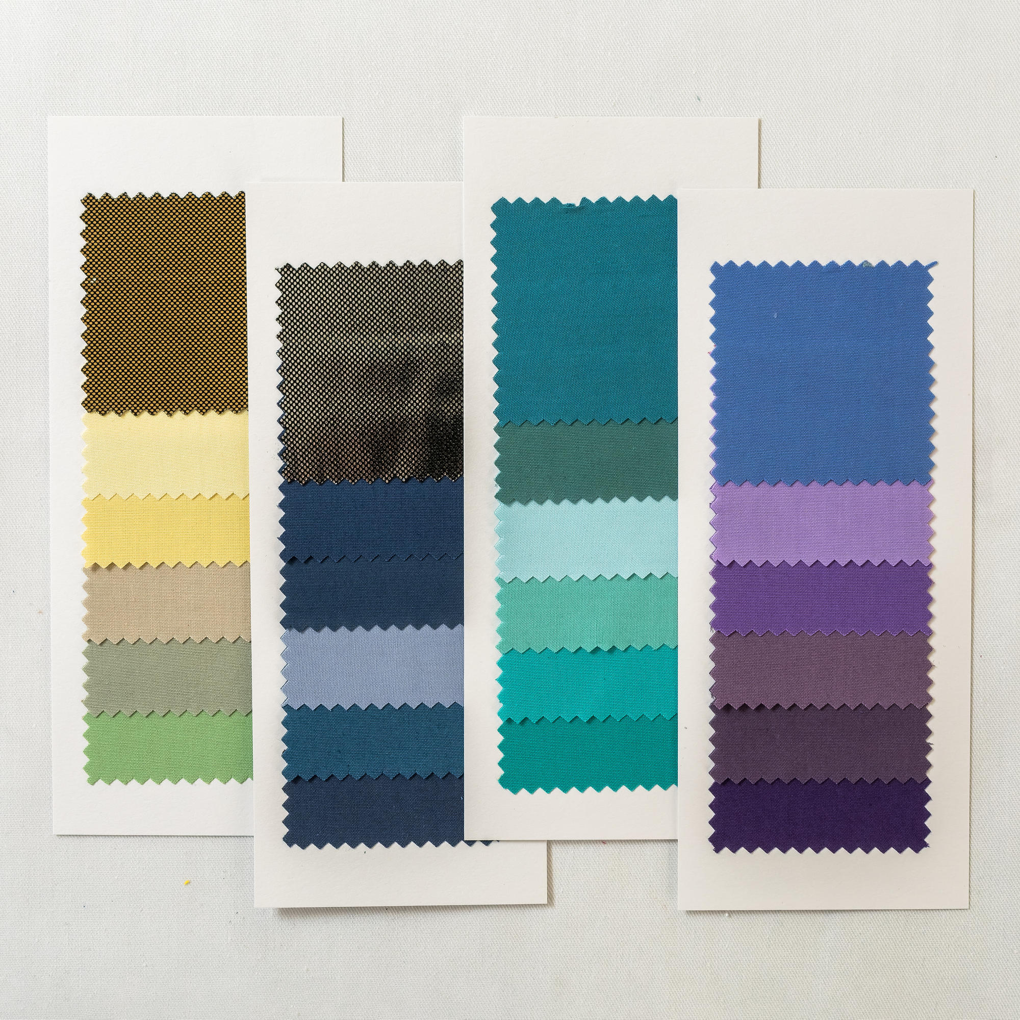 Soft Summer Extended Seasonal Wallet second palette