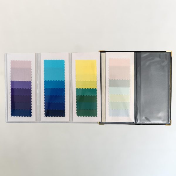 Clear Winter Extended Seasonal Wallet second palette with wallet