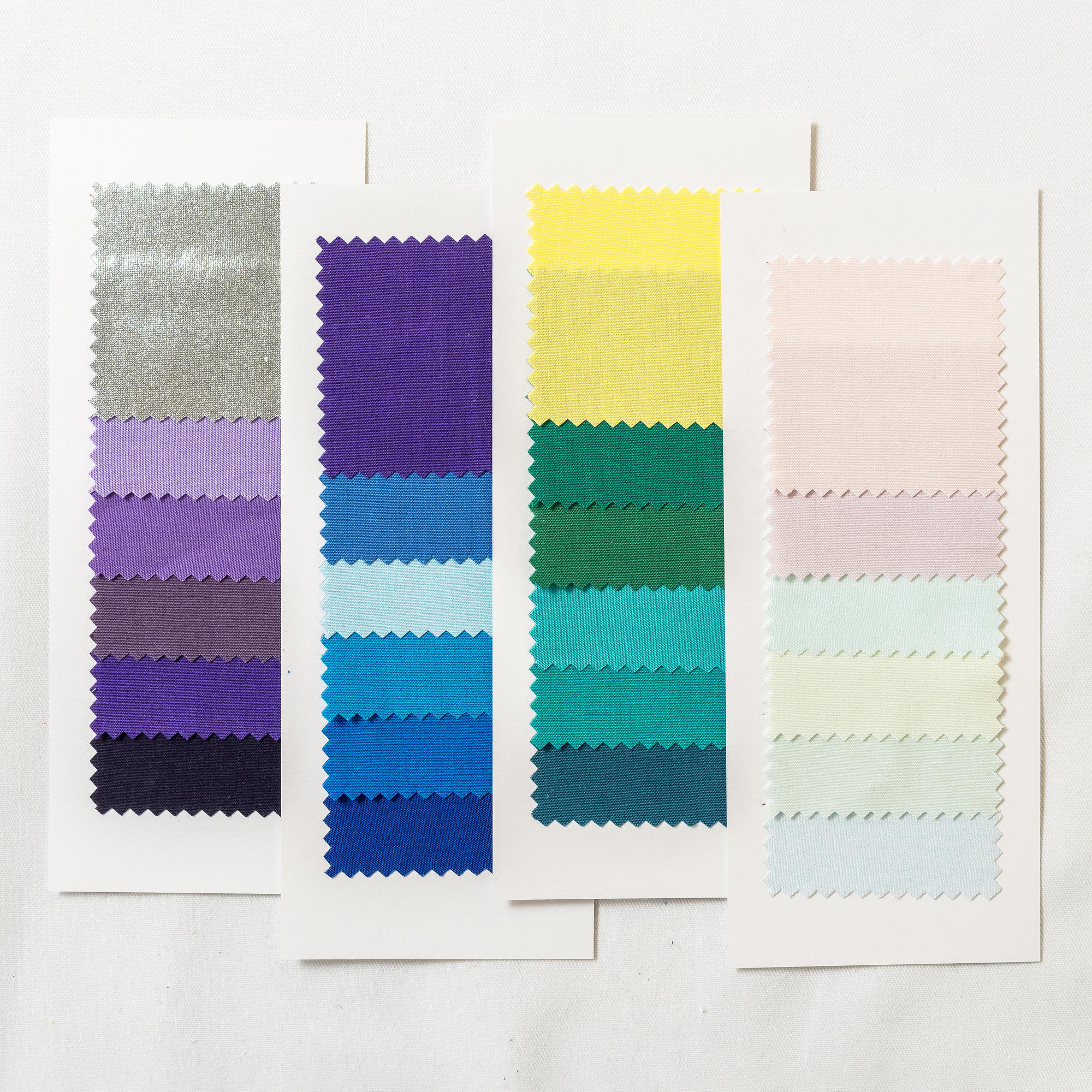 Cool Winter Extended Seasonal Wallet first palette